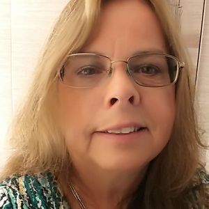 Meet your Posher, Rose